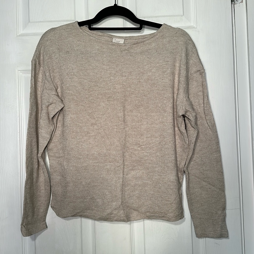 Women’s Tan Sweater